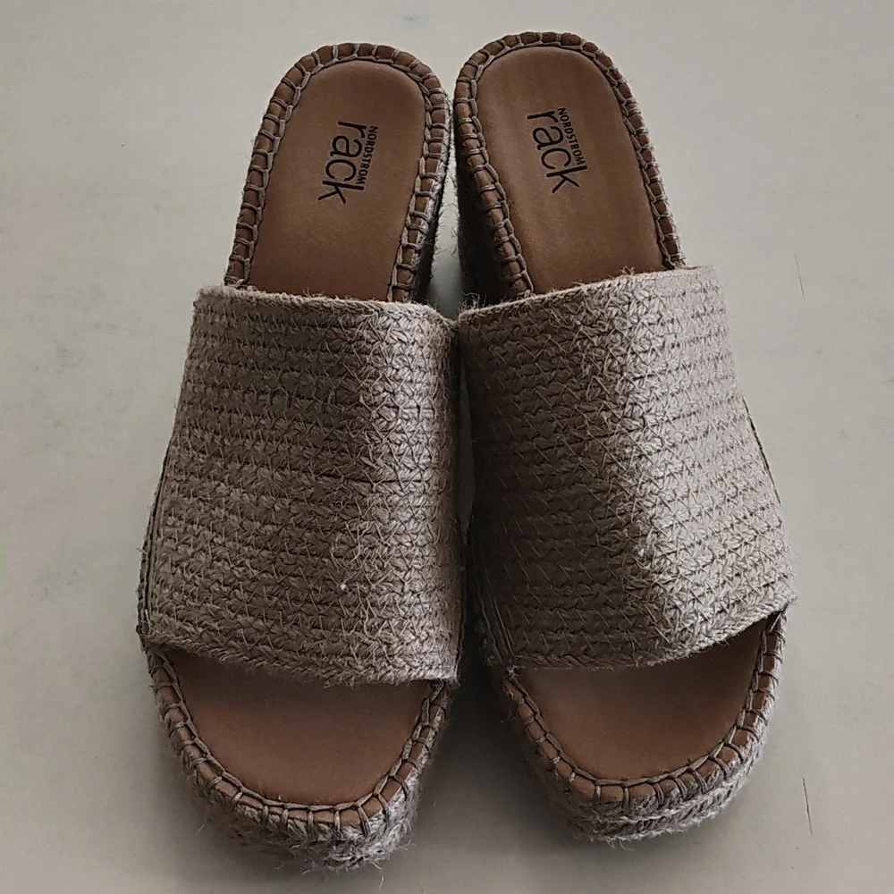 Nordstrom Rack wedges yarn woven slide size 8M